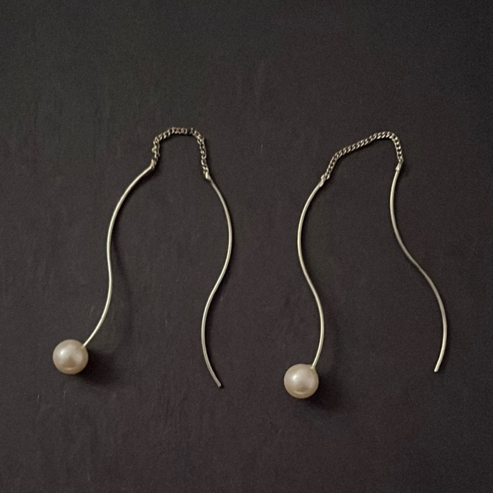Elegant Pearl Drop Earrings
